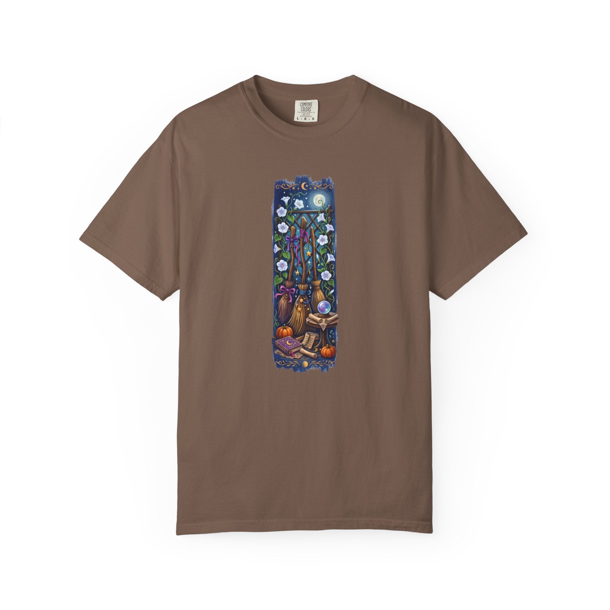 Witchy Garden Shirt, Cottagecore Witch Tee, Whimsical Moon Phase T-shirt, Celestial Broomstick Graphic Top, Botanical Mystic Gift, Aesthetic Autumn Tee